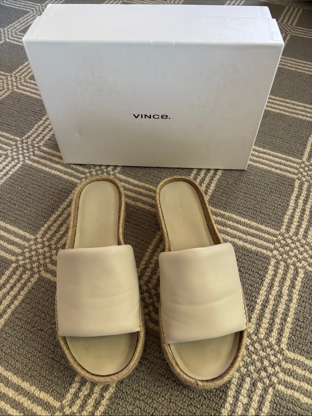 Vince Neutral Cream Leather Slide Sandals